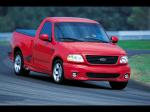 Ford F-150 SVT Lightning 2001 года
